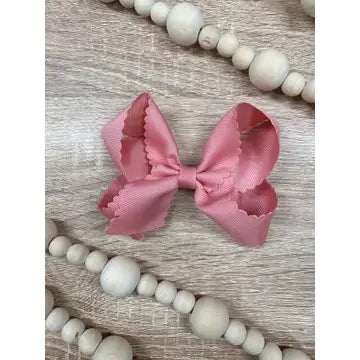 Scalloped Bow