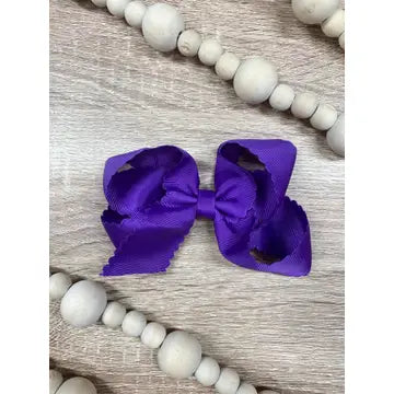 Scalloped Bow